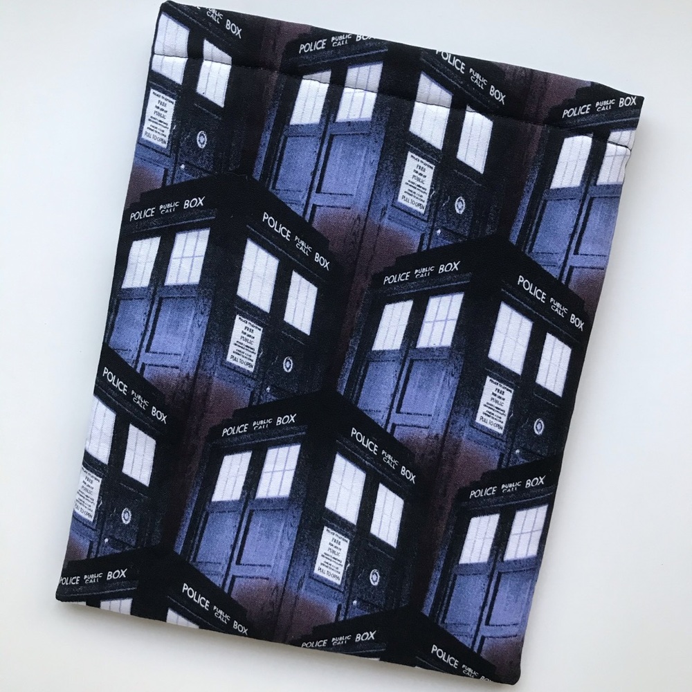 Doctor Who book sleeve